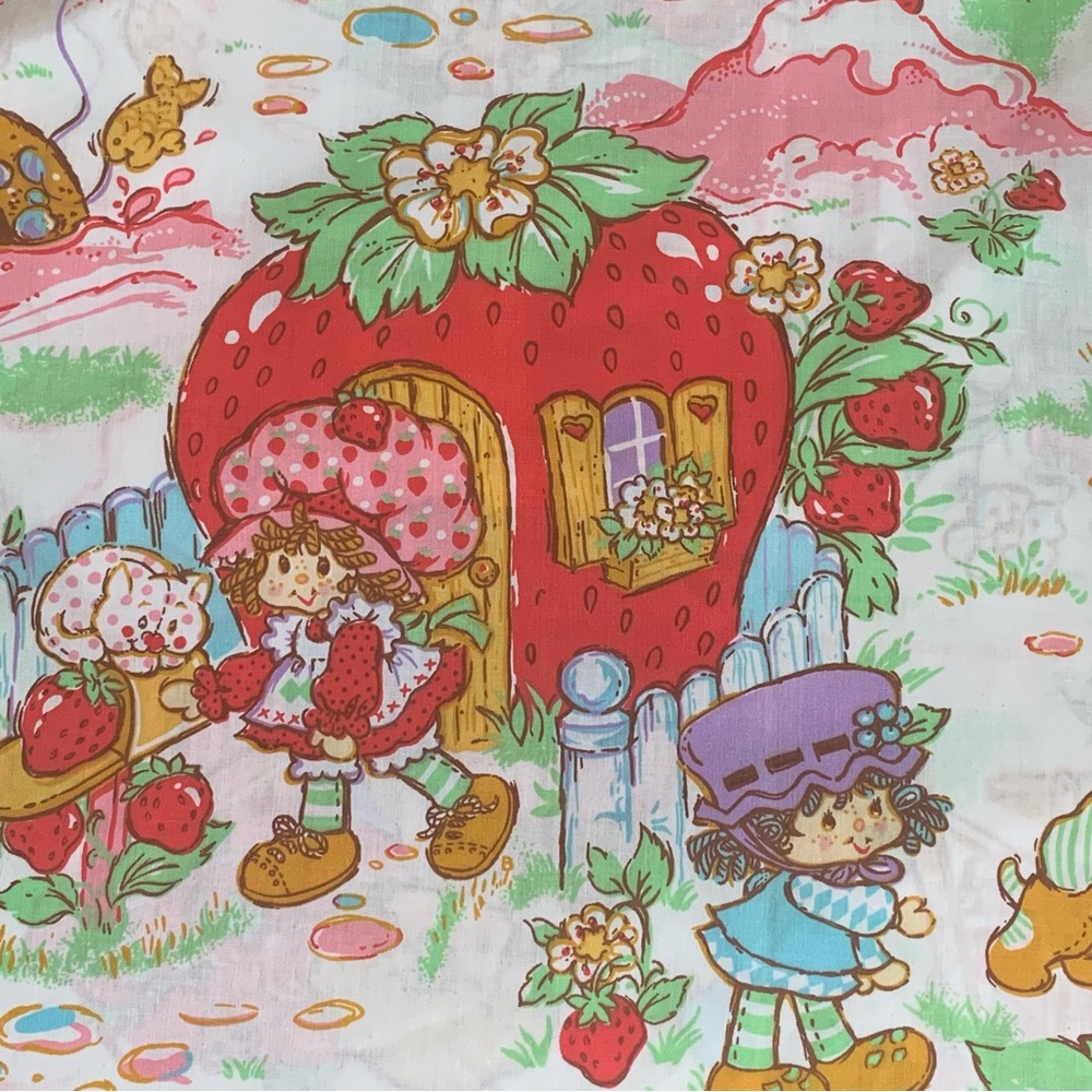 Vintage 1980 Strawberry Shortcake 3pc Twin Set Fitted & Flat Sheets + Pillowcase